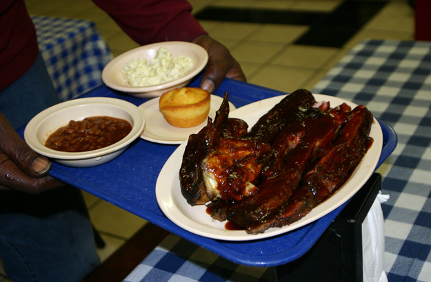 A plate at Barbecue King