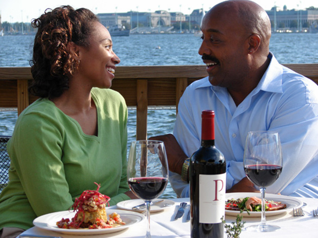 Dining at City Dock, Annapolis Attractions