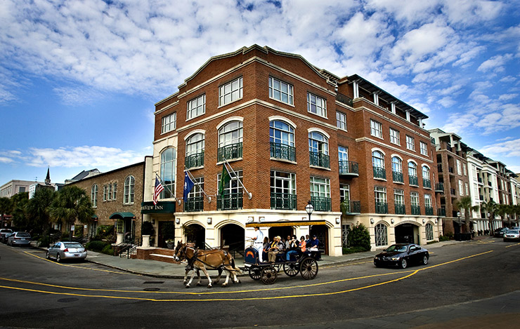 Carriage ride through Charleston General Attractions