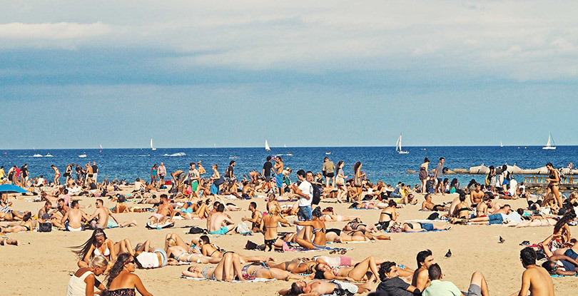 Crowds at Barcelonetta Beach , Barcelona Beaches