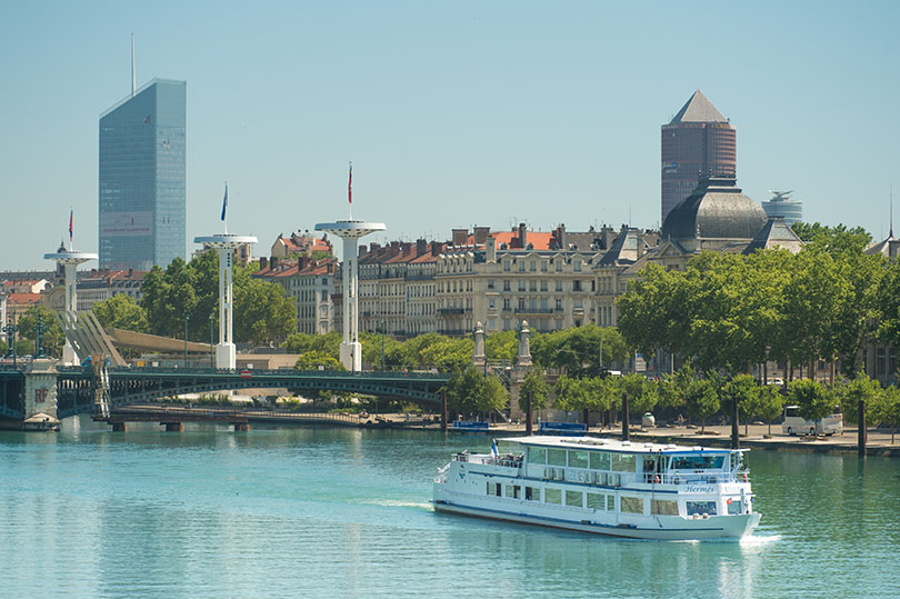 Bateaux Restaurant cruise on the Rhone River