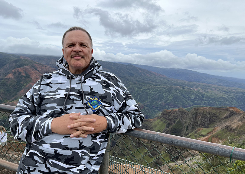 Thomas Dorsey at the 3500 foot Waimea Canyon overlook