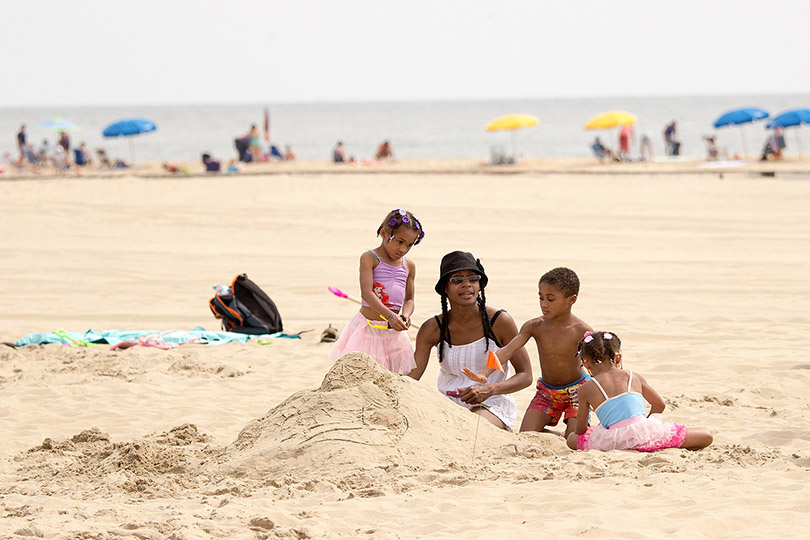 Have your family experience Ocean City SandFest